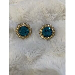 Coro Vintage Turquoise Crystal Rhinestone And Pearl Signed Screw Back Earring
